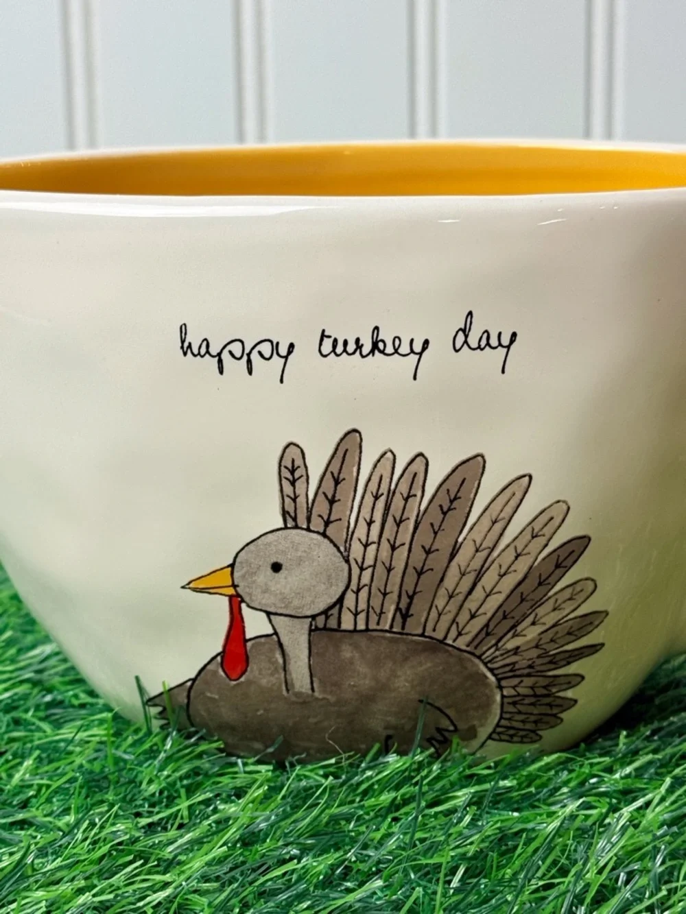 Rae Dunn by Magenta “happy Turkey day” Ceramic Gravy Boat W/Turkey EUC
